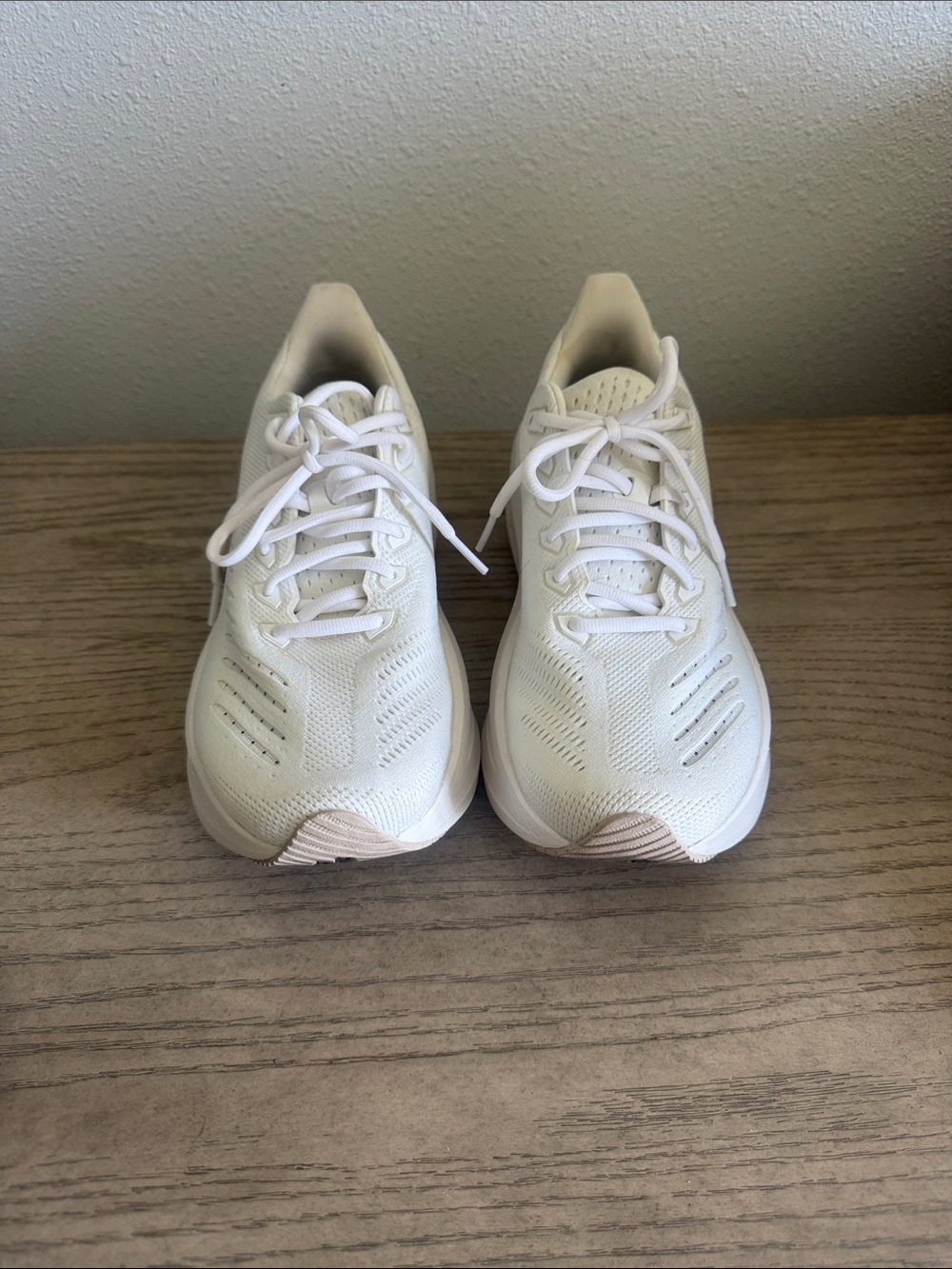 Women's Glycerin Max 2 - Worn only a few times - Picture 2 of 6